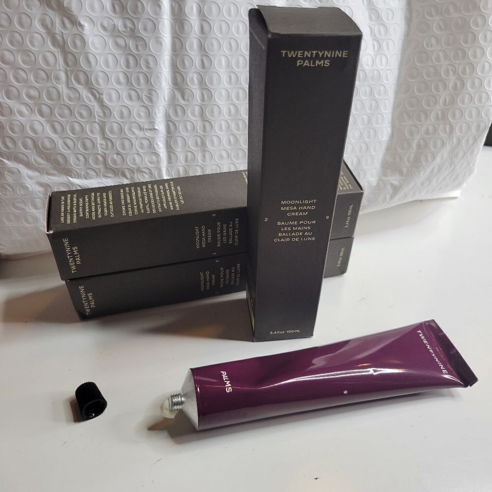 NEW MOONLIGHT MESA HAND CREAM TWENTYNINE PALMS 3.4 OZ SEALED TUBE IN BOX NWT